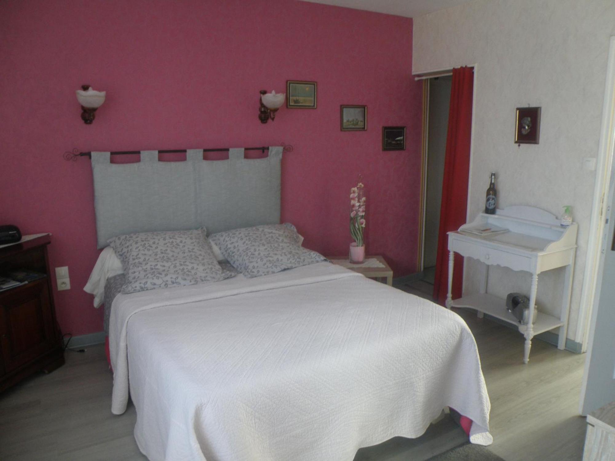 Chambres D'Hotes Le Pavillon Du Charme Cousances-les-Forges Luaran gambar