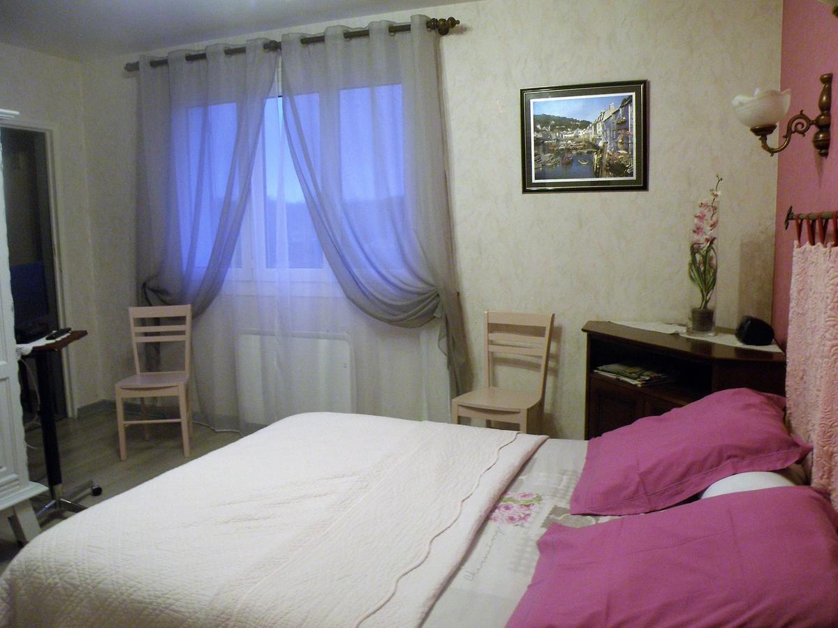 Chambres D'Hotes Le Pavillon Du Charme Cousances-les-Forges Luaran gambar